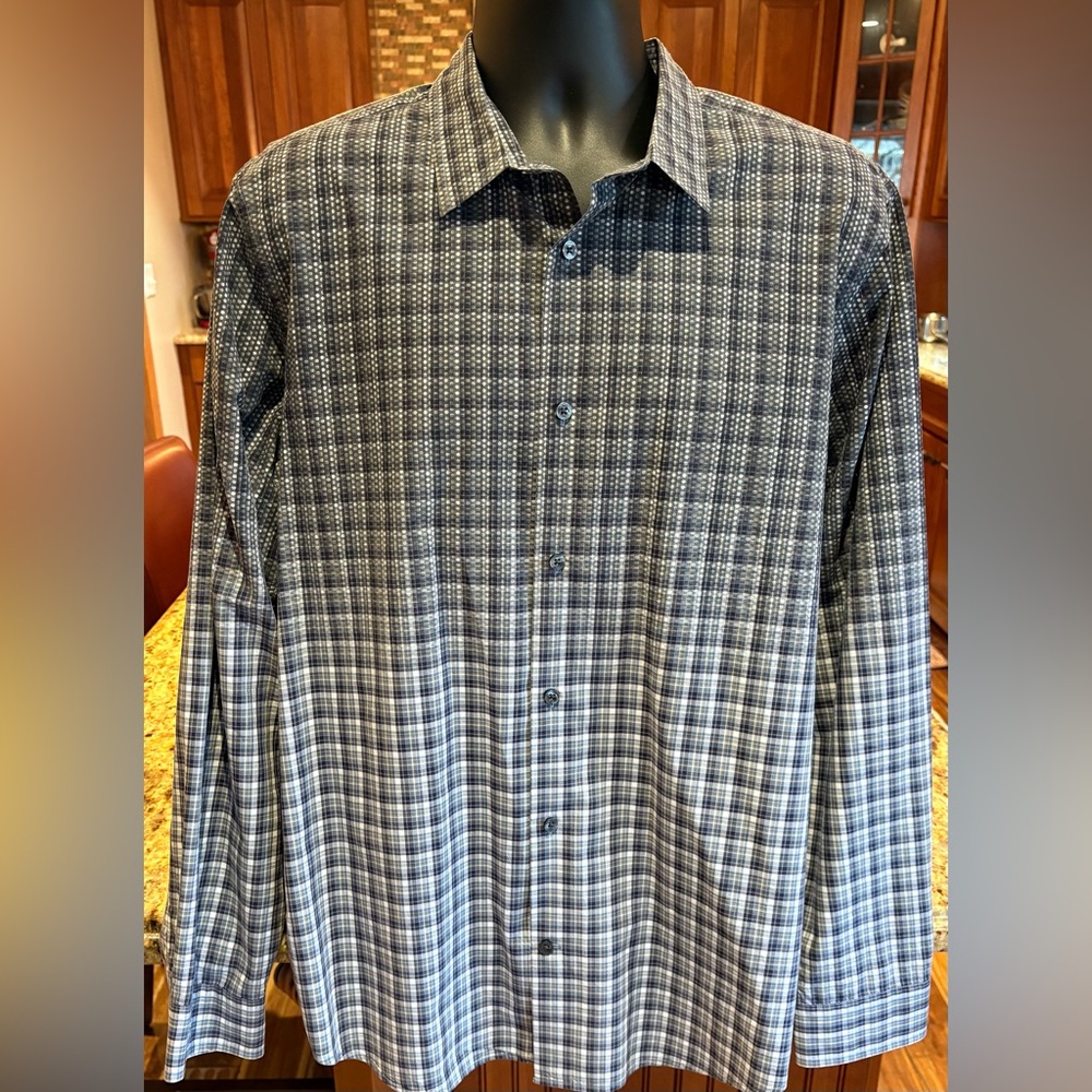 Vince men’s button front shirt. Sharp‎ black/grey pattern. XL. NWOT